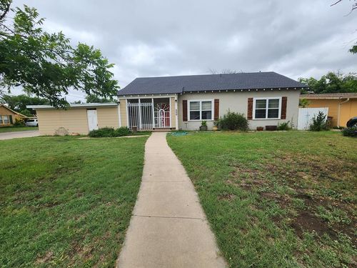 200 Penrose St, San Angelo, TX, 76903-8638 | Card Image