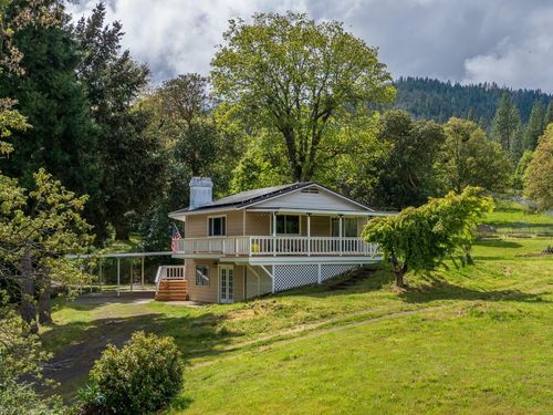 7680 Upper Applegate Rd, Jacksonville, OR, 97530-8980 | Card Image