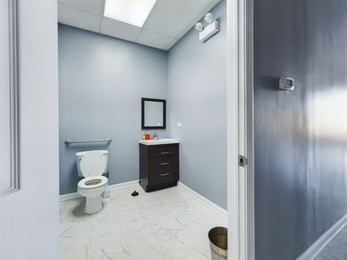 309 W 79th St, Chicago, IL, 60620-1131 | Card Image