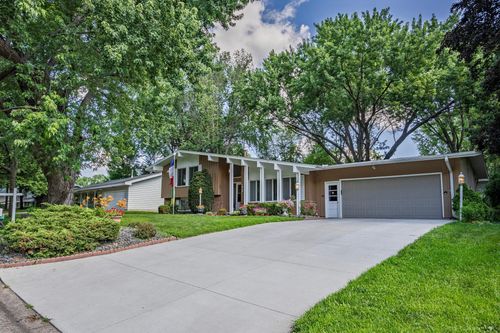 7829 Alden Way Ne, Fridley, MN, 55432-2407 | Card Image