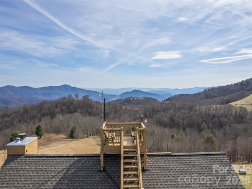 1007 Turkey Trot Rd, Clyde, NC, 28721 | Card Image