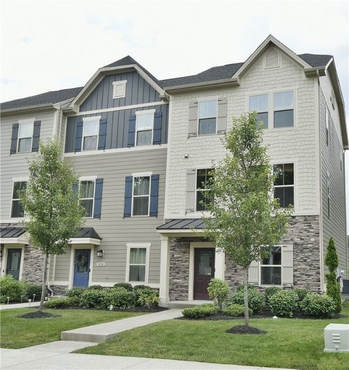 456 Fairmont Dr, Wexford, PA, 15090-1329 | Card Image