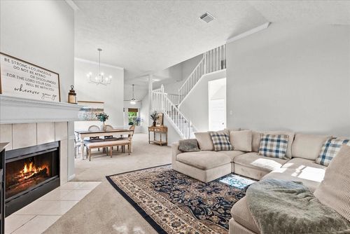 514 Welford Ln, Highlands, TX, 77562-4540 | Card Image