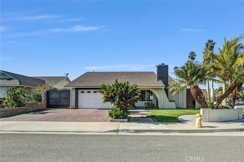 16741 Leafwood Cir, Huntington Beach, CA, 92647-4845 | Card Image