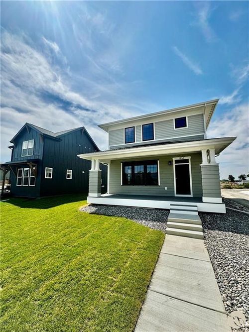 1856 Annafeld Pkwy W, Billings, MT, 59101-7286 | Card Image