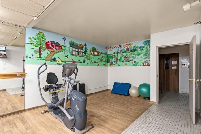 Excercise room | Image 15