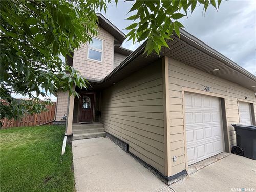 d-328 Morrison Dr, Yorkton, SK, S3N4G2 | Card Image