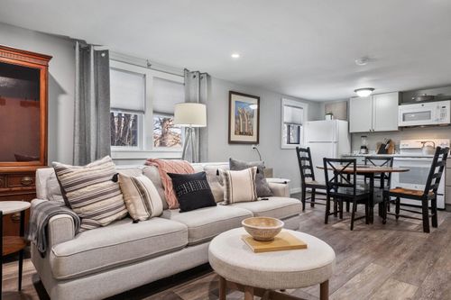 unit-3-31 Water St, Bradford, NH, 03221-3328 | Card Image
