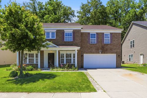 368 Legacy Blvd, Greenwood, IN, 46143-6777 | Card Image