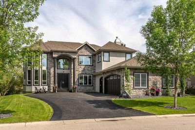 68 Heritage Lake Shores, House detached with 5 bedrooms, 4 bathrooms and 6 parking in Heritage Pointe AB | Image 1