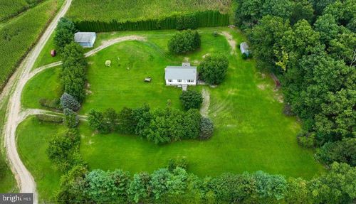 7296 Blue Hill Rd, GLENVILLE, PA, 17329-9008 | Card Image