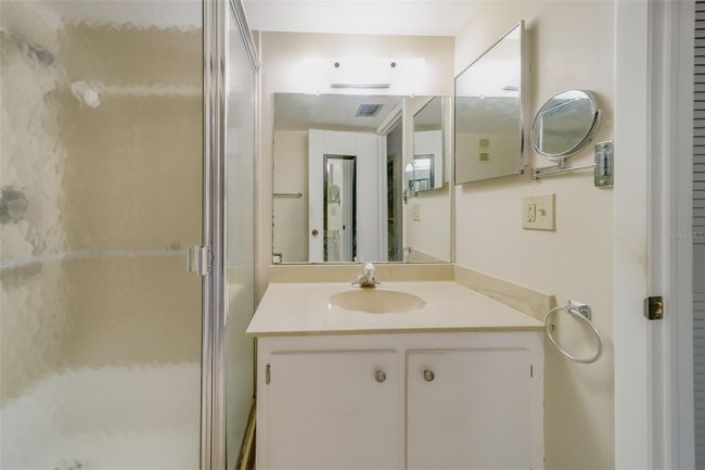 APT-8326 - 14255 Rosemary Ln, Condo with 2 bedrooms, 2 bathrooms and null parking in LARGO FL | Image 34