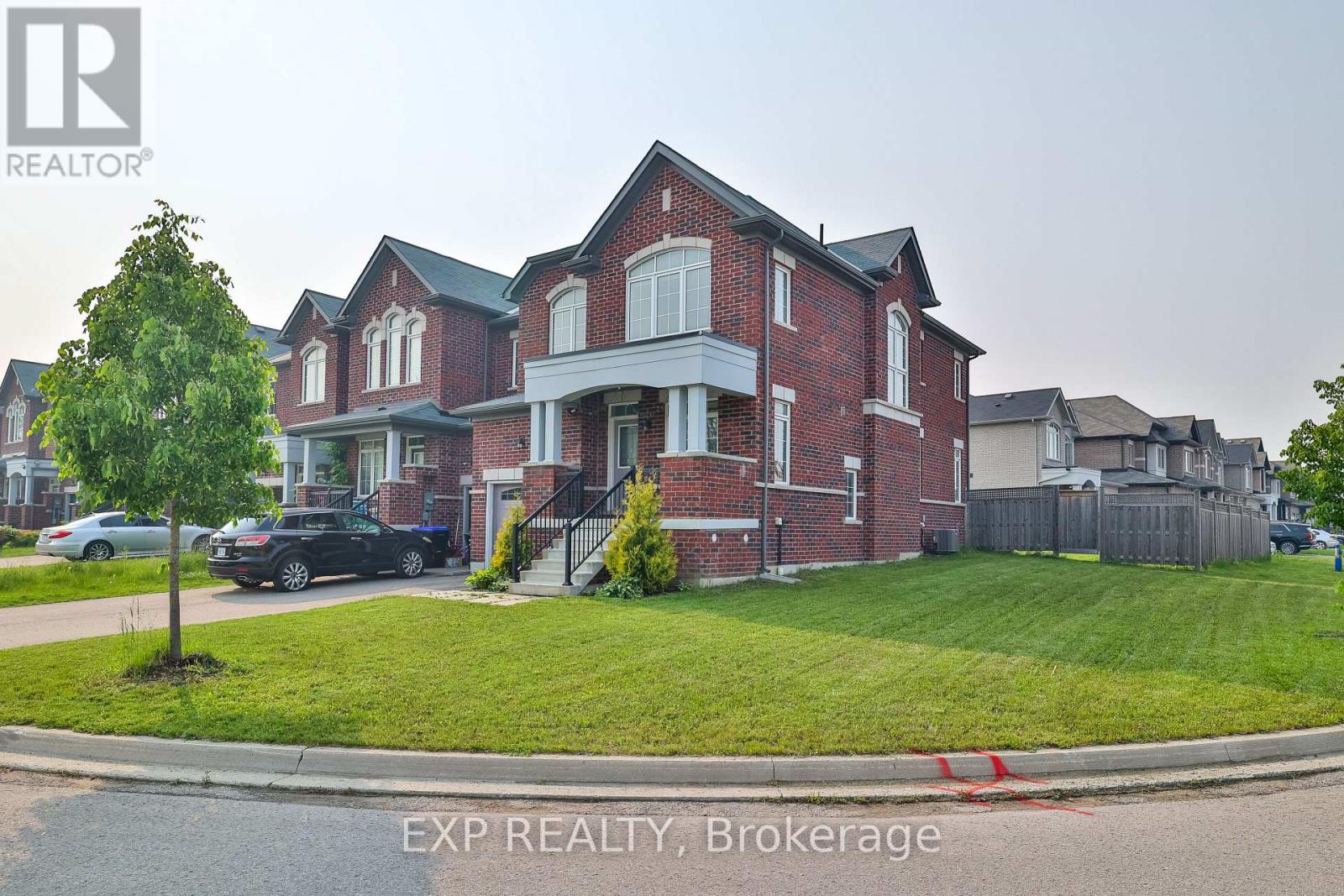 Residential in Innisfil 5