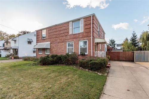 14315 Rainbow Ave, Cleveland, OH, 44111-2319 | Card Image