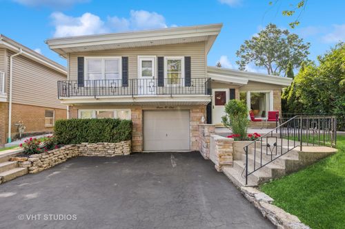 506 S Charleton St, Willow Springs, IL, 60480-1413 | Card Image