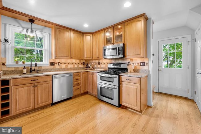 10406 Greenside Dr, House other with 4 bedrooms, 3 bathrooms and null parking in COCKEYSVILLE MD | Image 14