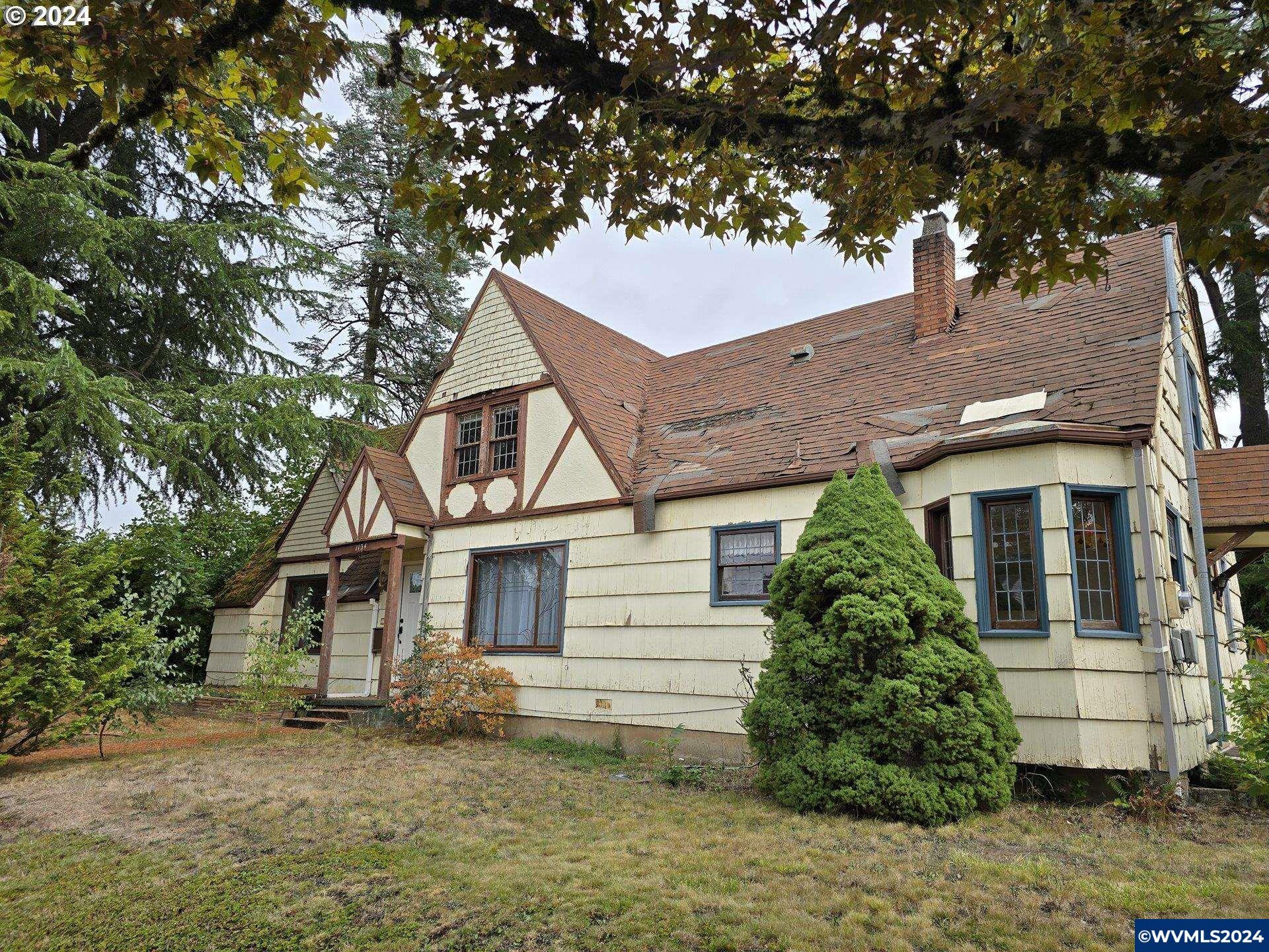 Evans St, Mcminnville, OR 97128