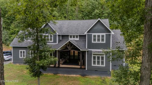 850 Big Buck Ln, Middlesboro, KY, 40965-9501 | Card Image