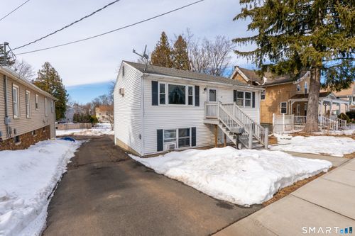 28 Orient St, Meriden, CT, 06450-4505 | Card Image