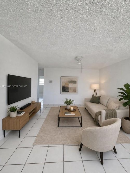 6-4030 Sw 61st Ave, Davie, FL, 33314-3562 | Card Image