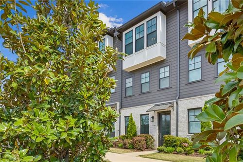 6540 Beacon Dr, Atlanta, GA, 30328-2983 | Card Image