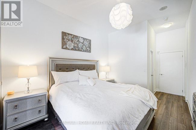 210 - 2910 Highway 7 Road, Condo with 2 bedrooms, 1 bathrooms and 1 parking in Vaughan (Concord) ON | Image 22