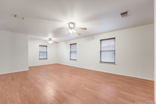 9955 Meadow Lark, House other with 4 bedrooms, 3 bathrooms and null parking in Converse TX | Image 17