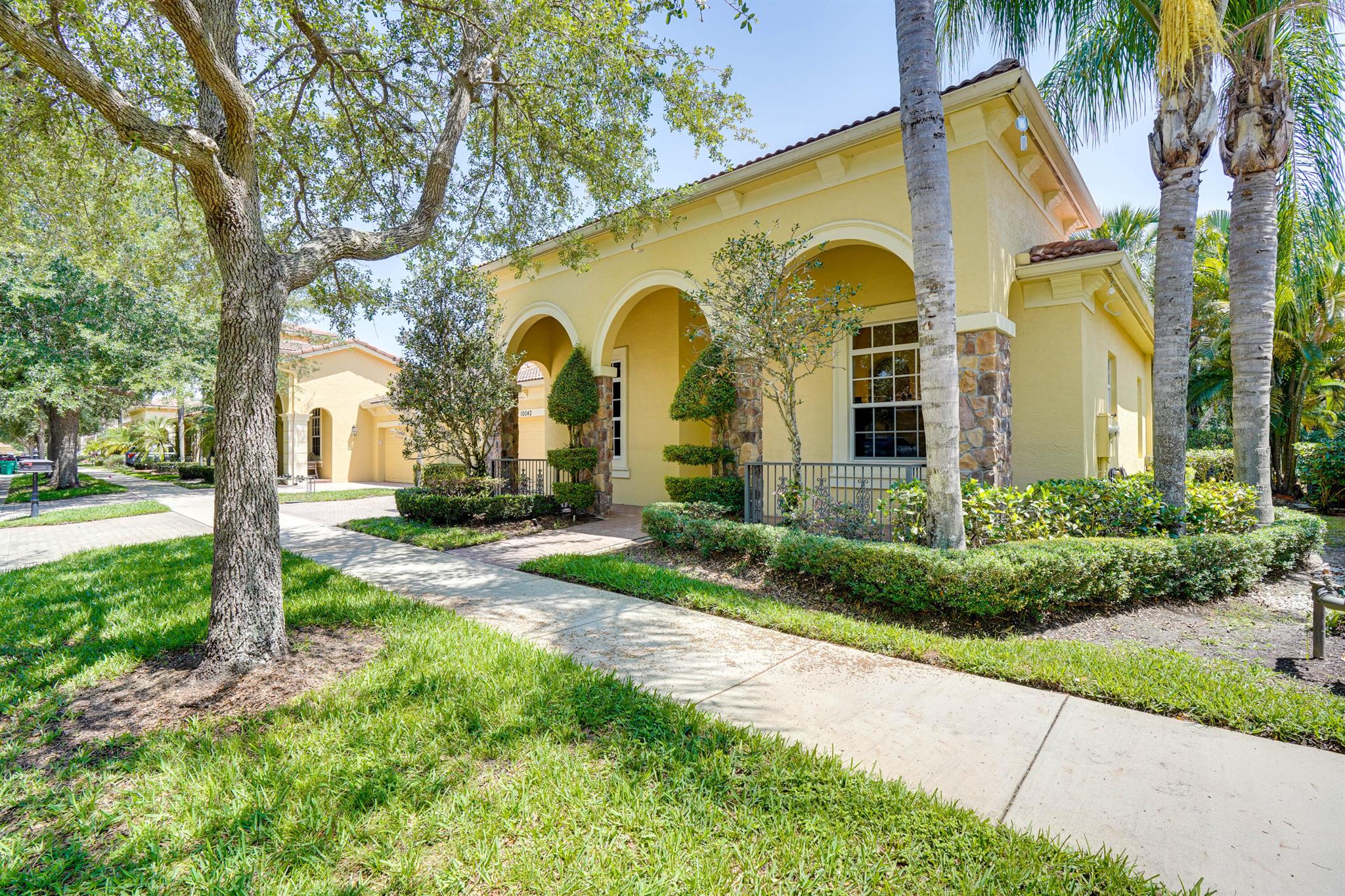 Canossa Way, Port Street Lucie, FL 34986
