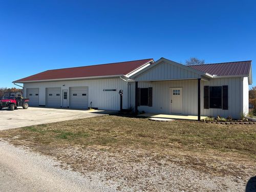 228 Thompson Cir, Byrdstown, TN, 38549-2505 | Card Image