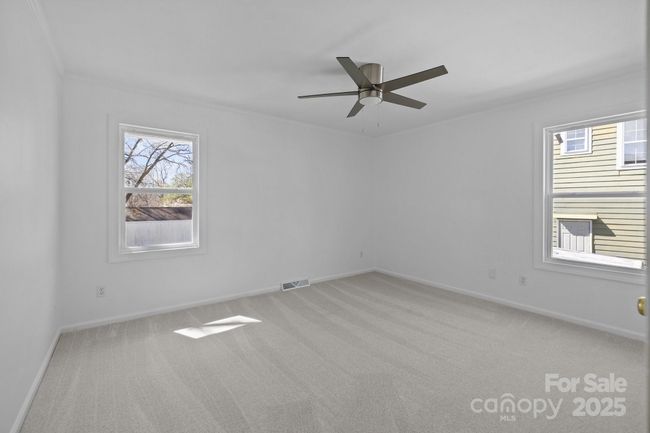 Primary Bedroom | Image 27