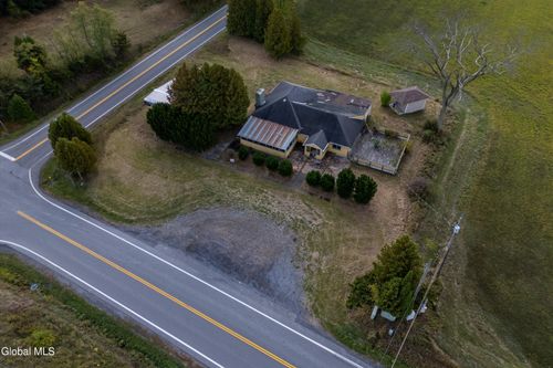 2430 Nys Route 22, Essex, NY, 12936-2522 | Card Image