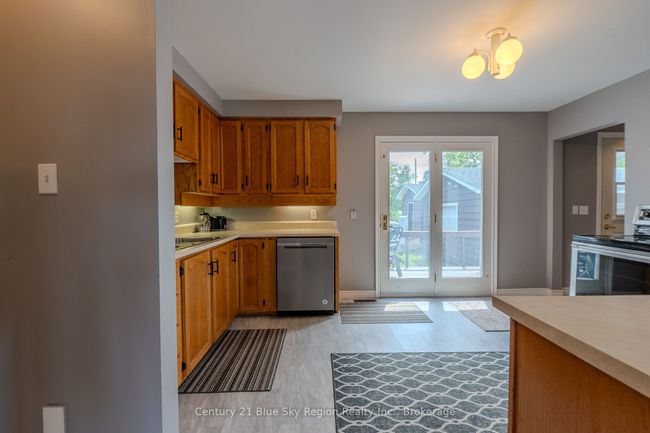 391 Mattawan St, House other with 2 bedrooms, 2 bathrooms and 3 parking in Mattawa ON | Image 4