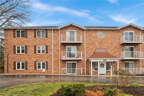 601 Dehaven Ct, Glenshaw, PA, 15116-1754 | Card Image