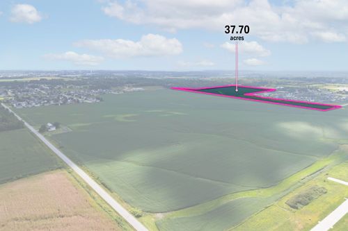 28.72 Acres N Center Point Rd, Robins, IA, 52328 | Card Image