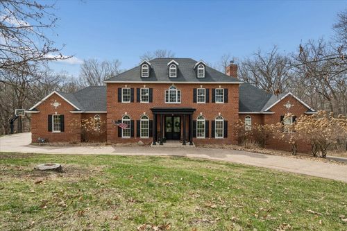 77 Roosevelt Dr, EAST DUBUQUE, IL, 61025-8508 | Card Image