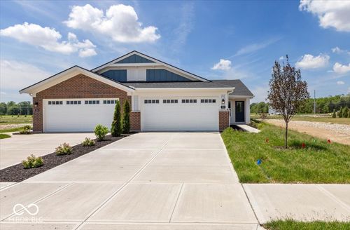 810 Rosebud Ln, Greenfield, IN, 46140-3213 | Card Image