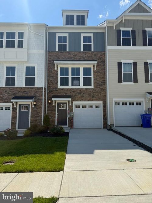 5567 Marksburg Place, White Plains, MD, 20695 | Card Image