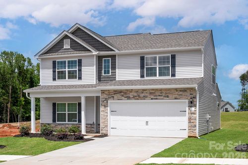 6513 Fairford Dr, Charlotte, NC, 28215 | Card Image