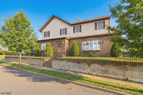 222 W 4th St, Clifton, NJ, 07011-2422 | Card Image