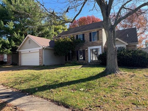 3830 Secretariat Dr, Florissant, MO, 63034-3307 | Card Image