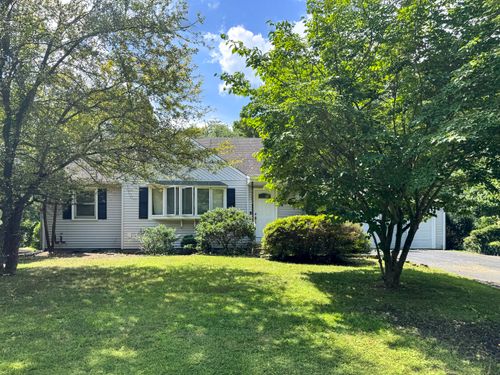 5 Hickory Hill Rd, Simsbury, CT, 06070-2810 | Card Image