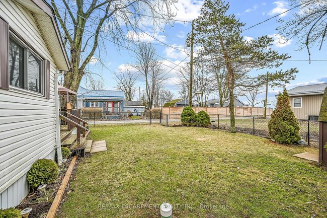 20 Melville Lane, House other with 2 bedrooms, 1 bathrooms and 2 parking in Selkirk ON | Image 27