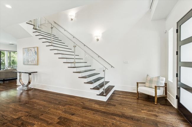 1010 Waltway Dr, House other with 5 bedrooms, 6 bathrooms and 2 parking in Houston TX | Image 5