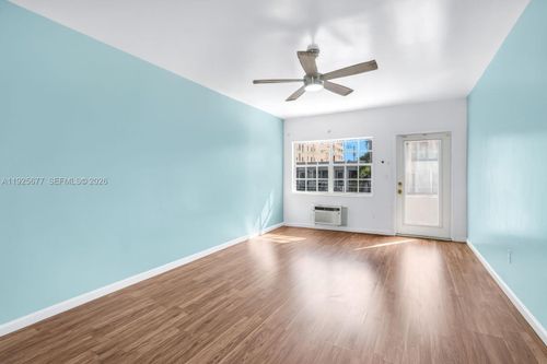 apt-205-635 8th St, Miami Beach, FL, 33139-8672 | Card Image