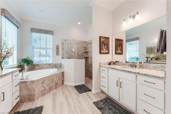 Master Bathroom | Image 34
