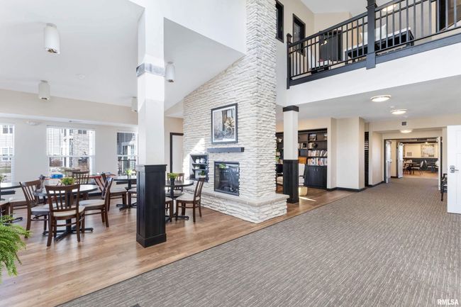 APT-310 - 2592 Middle Rd, Condo with 2 bedrooms, 2 bathrooms and null parking in Bettendorf IA | Image 14