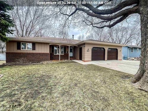 467 Rohr St, Arnolds Park, IA, 51331-7104 | Card Image