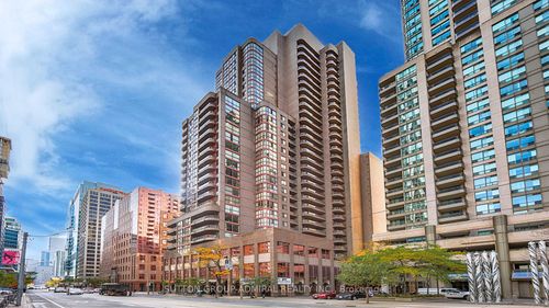 3104-736 Bay St, Toronto, ON, M5G2M4 | Card Image