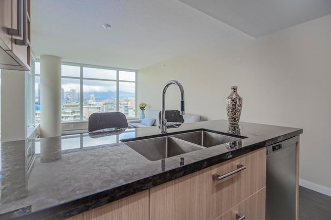 168 W 1 St Avenue, Condo with 1 bedrooms, 0 bathrooms and 1 parking in Vancouver BC | Image 11