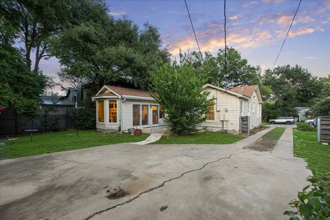 4012 Ridgelea Dr, House other with 2 bedrooms, 2 bathrooms and null parking in Austin TX | Image 24